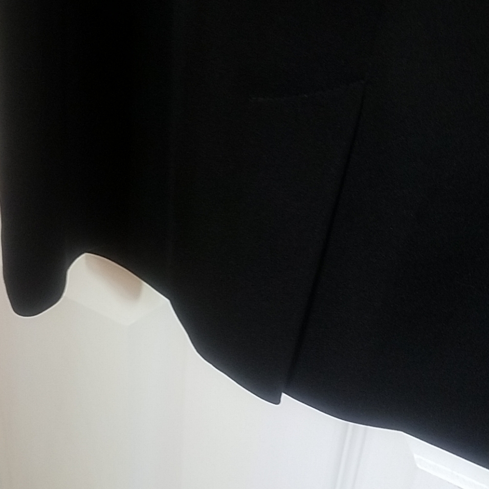Dress - Picture 3 of 4
